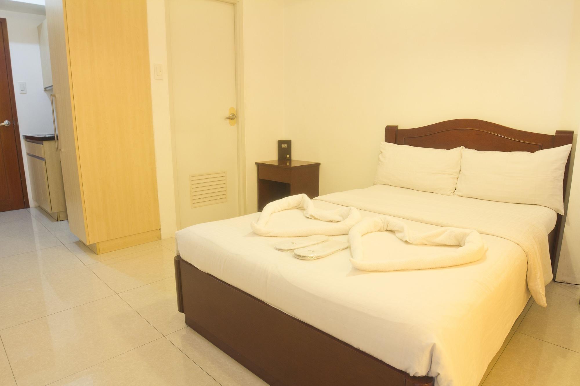 Oyo 893 Dian Suites Makati Manila Dış mekan fotoğraf