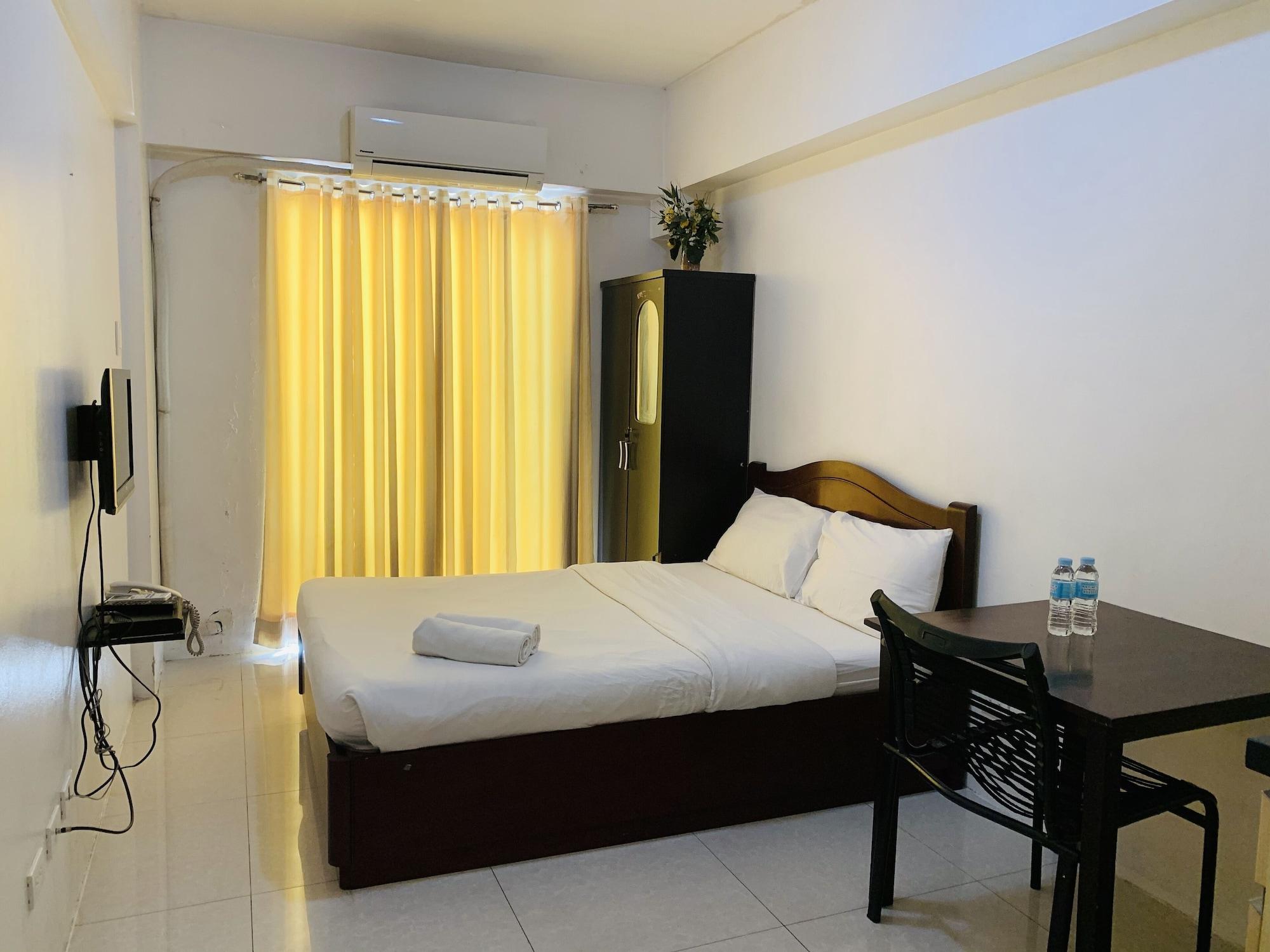 Oyo 893 Dian Suites Makati Manila Dış mekan fotoğraf