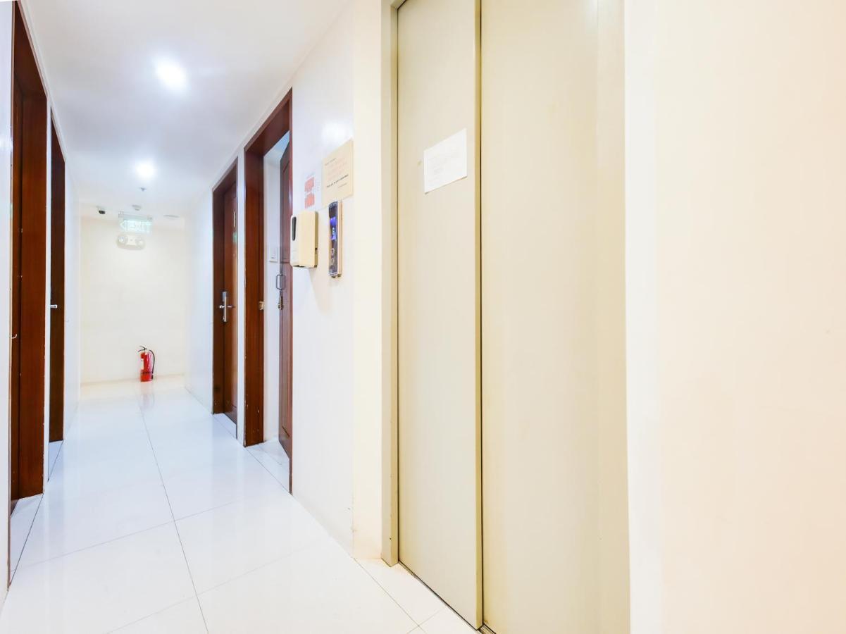Oyo 893 Dian Suites Makati Manila Dış mekan fotoğraf