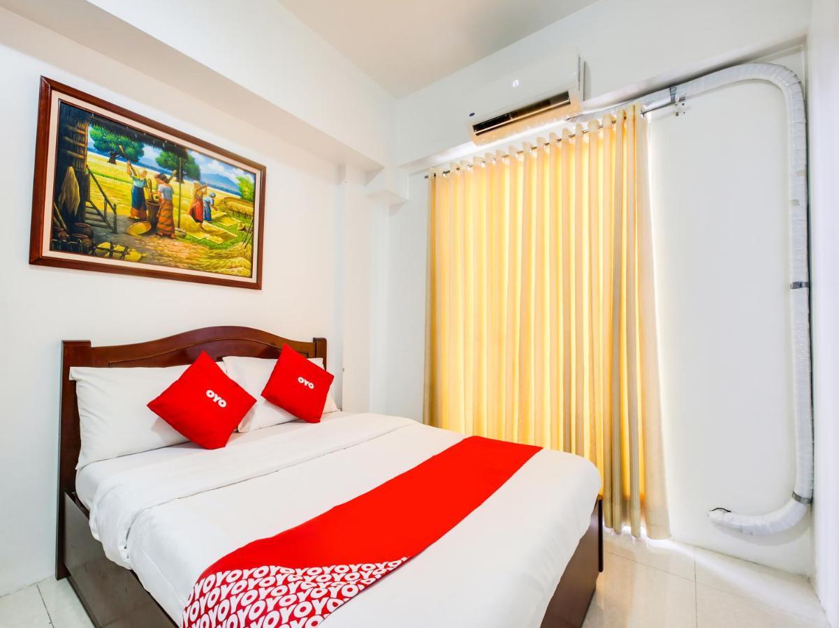 Oyo 893 Dian Suites Makati Manila Dış mekan fotoğraf