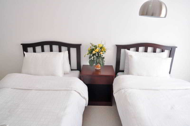 Oyo 893 Dian Suites Makati Manila Dış mekan fotoğraf